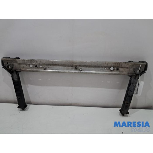 Renault - Grand Scenic - Radiateurbalk