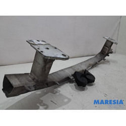 Renault - Grand Scenic - Cadre pare-chocs avant