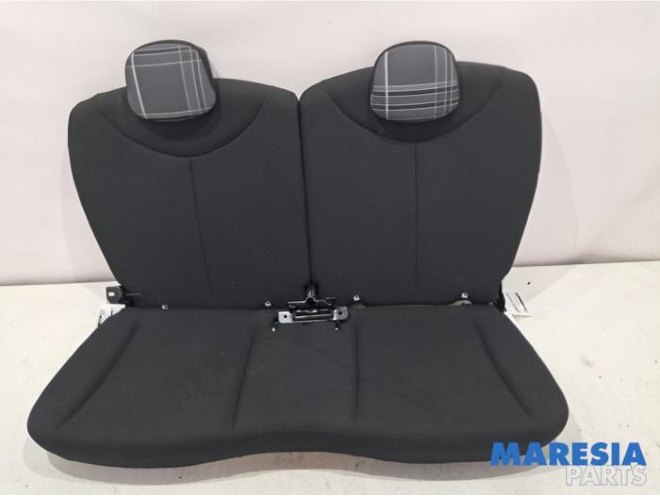 Peugeot - 108 - Rear bench seat