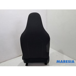 Peugeot - 108 - Sitz rechts