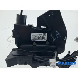 Renault - Megane - Deurslot Mechaniek 4Deurs links-achter