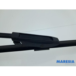 Renault - Twingo - Scheibenwischerarm vorne