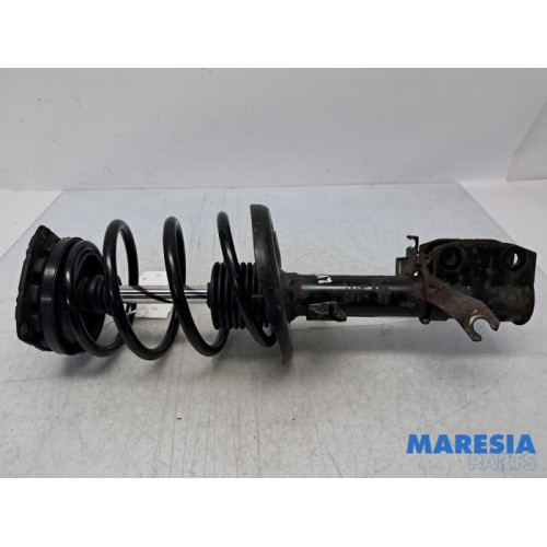 Renault - Grand Scenic - Schokdemperpoot links-voor