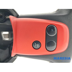 Renault - Twingo - Steering wheel