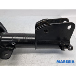 Renault - Trafic - Barre amortisseur avant gauche