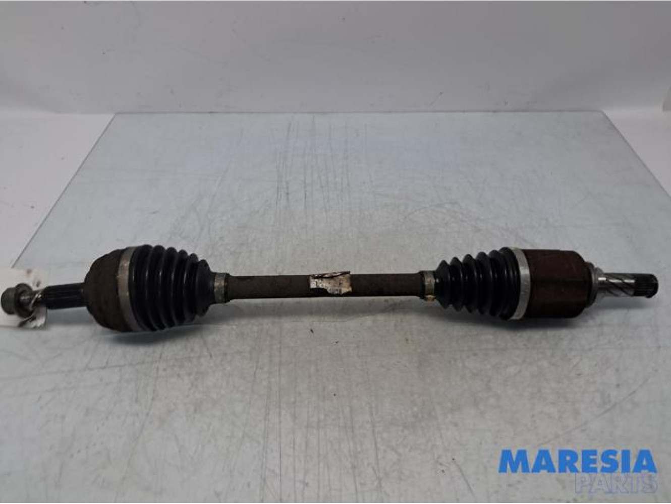 Renault - Grand Scenic - Aandrijfas links-voor