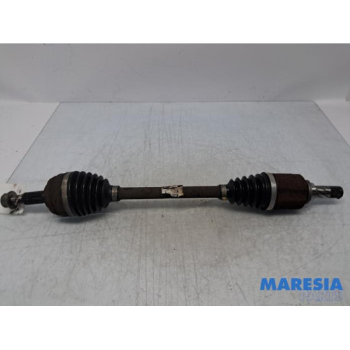 Renault - Grand Scenic - Aandrijfas links-voor