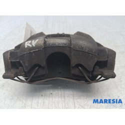 Renault - Grand Scenic - Remklauw (Tang) rechts-voor