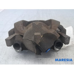 Renault - Grand Scenic - Remklauw (Tang) rechts-voor