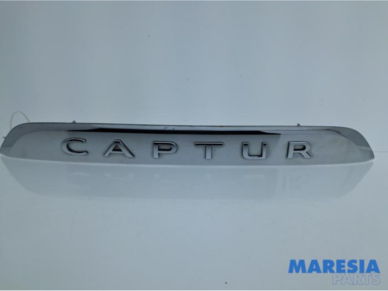 Renault - Captur - Decorative strip tailgate