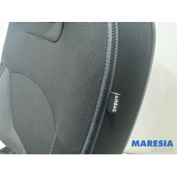 Renault - Captur - Sitz links