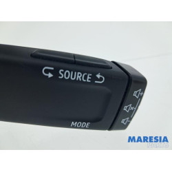 Renault - Clio - Combischakelaar Stuurkolom