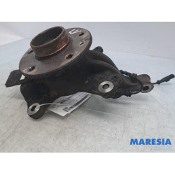 Renault - Grand Scenic - Knuckle, front right