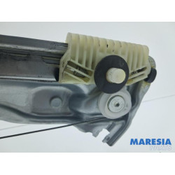 Renault - Megane - Fenstermechanik 4-türig rechts hinten