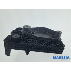 Renault - Clio - Accubak