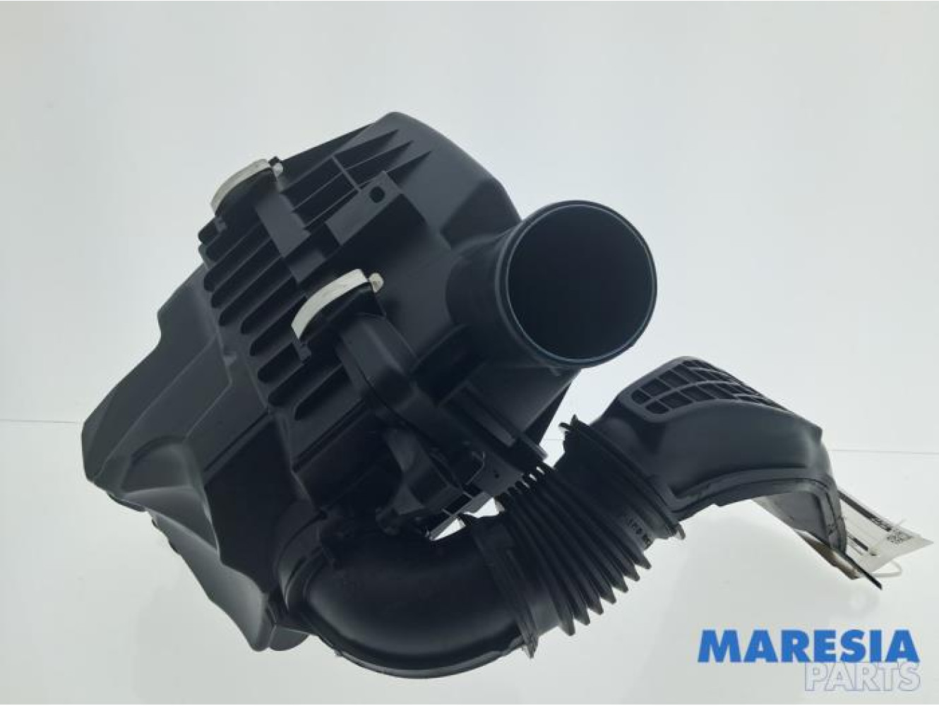 Renault - Clio - Air box