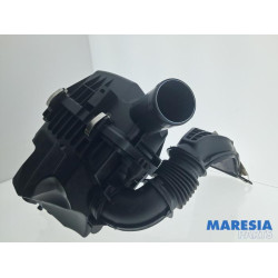 Renault - Clio - Air box
