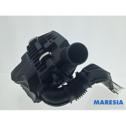 Renault - Clio - Air box