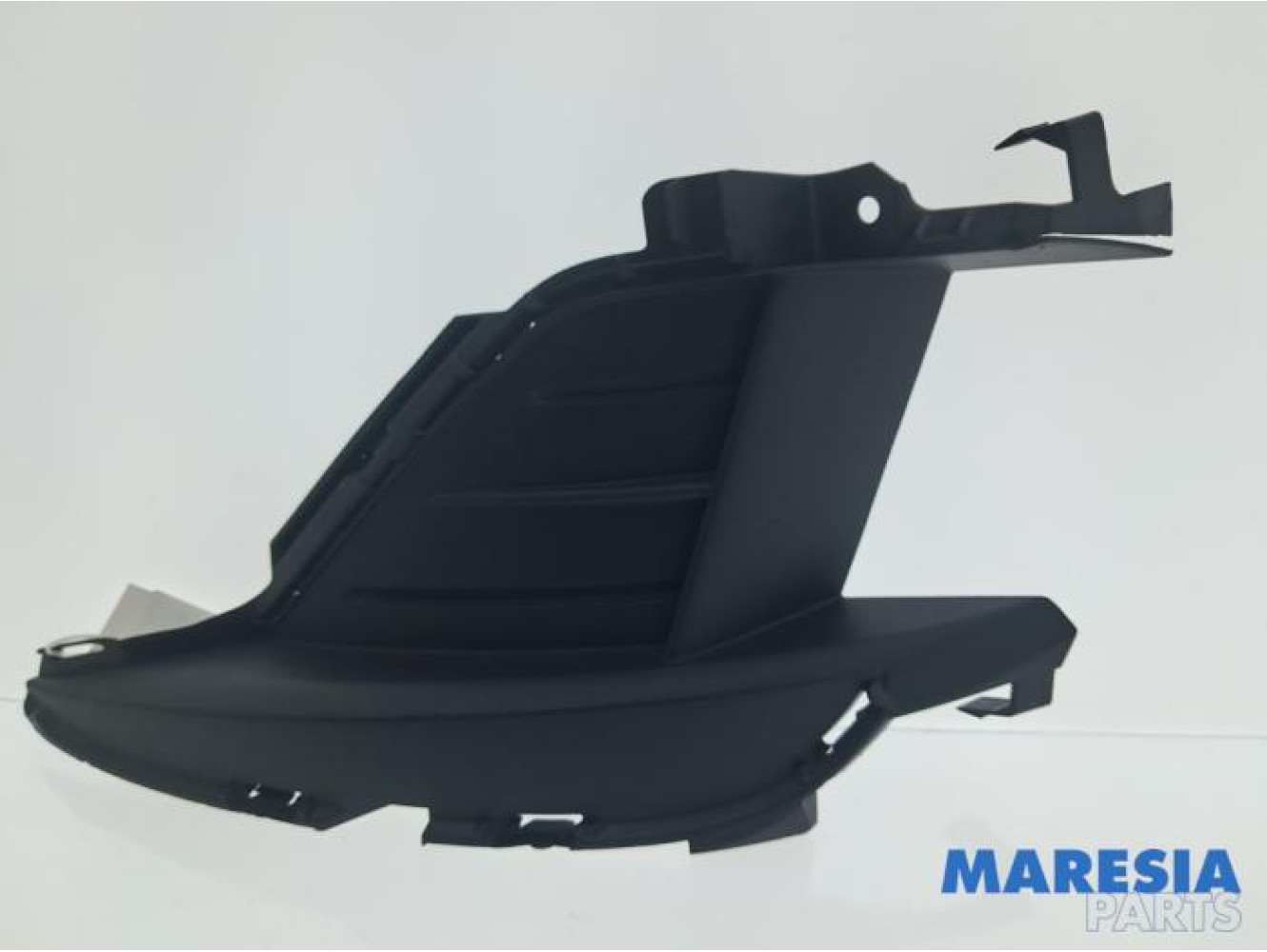 Renault - Clio - Stoßstangenteil rechts vorne