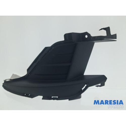 Renault - Clio - Stoßstangenteil rechts vorne