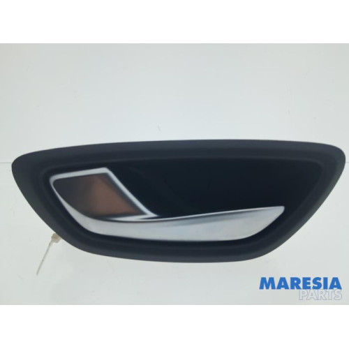 Renault - Megane - Türgriff 4-türig rechts hinten