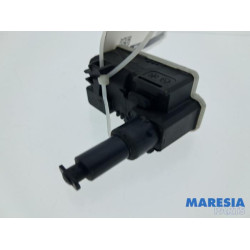 Renault - Clio - Tankklappe Schalter