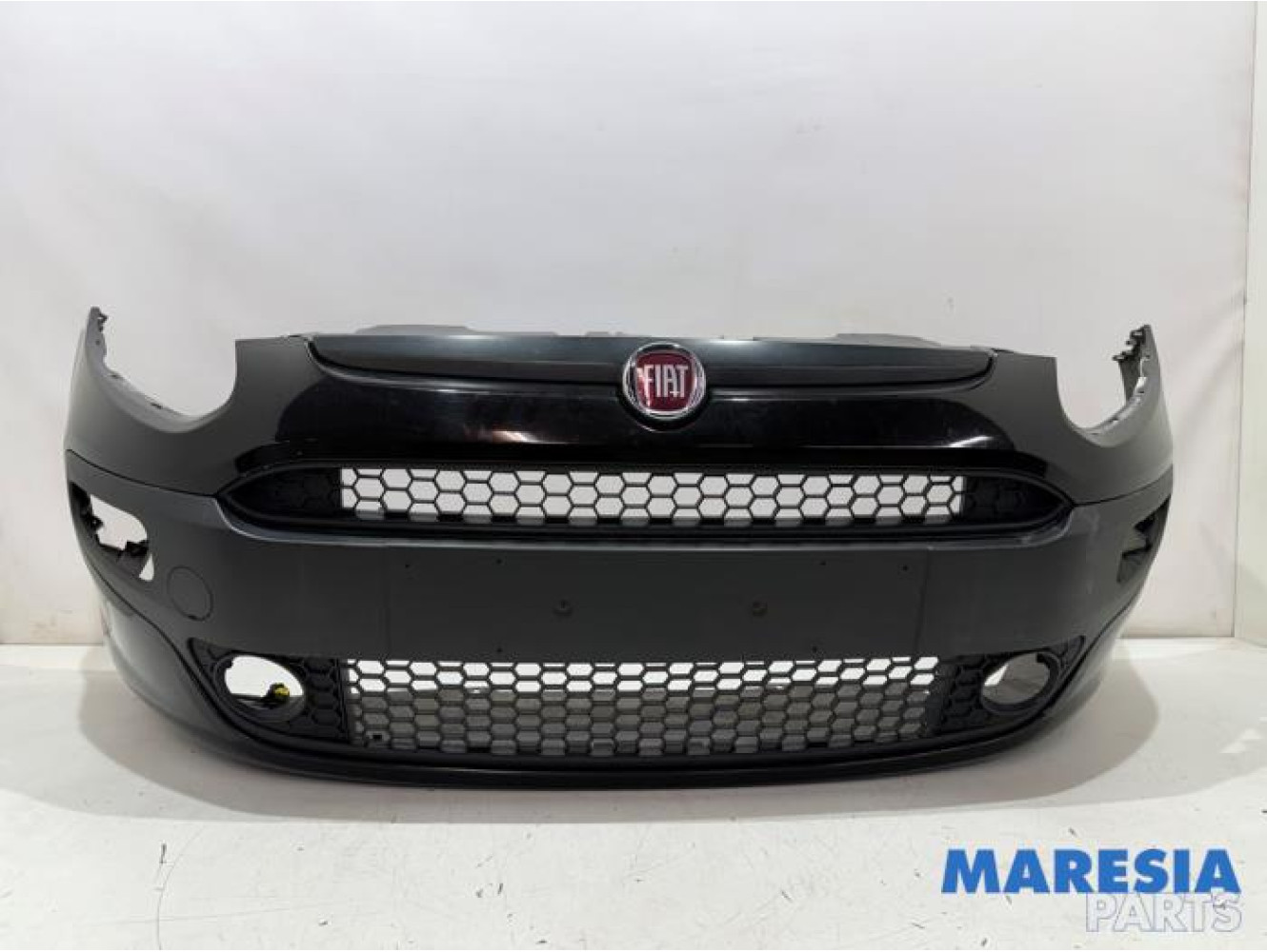 Fiat - Punto - Pare-chocs avant