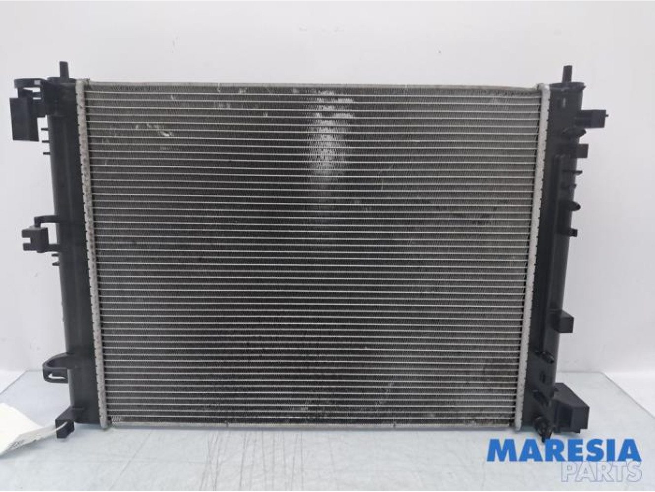 Renault - Clio - Kühler