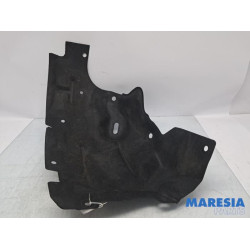 Renault - Megane - Passage de roue