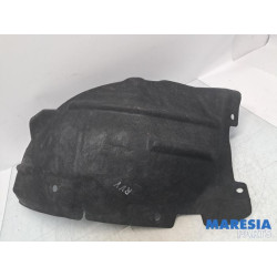 Renault - Megane - Passage de roue