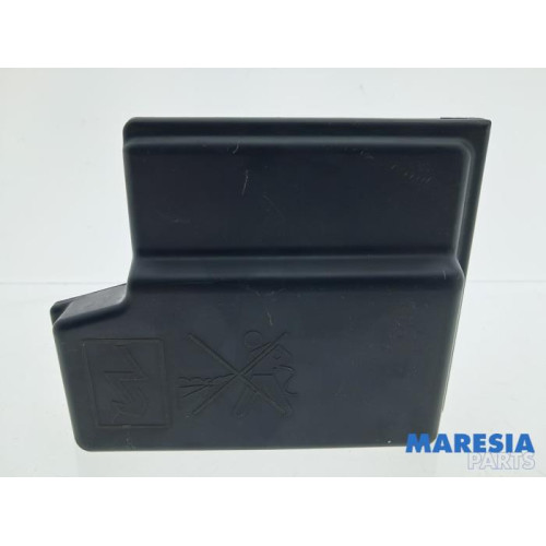 Renault - Clio - Fuse box