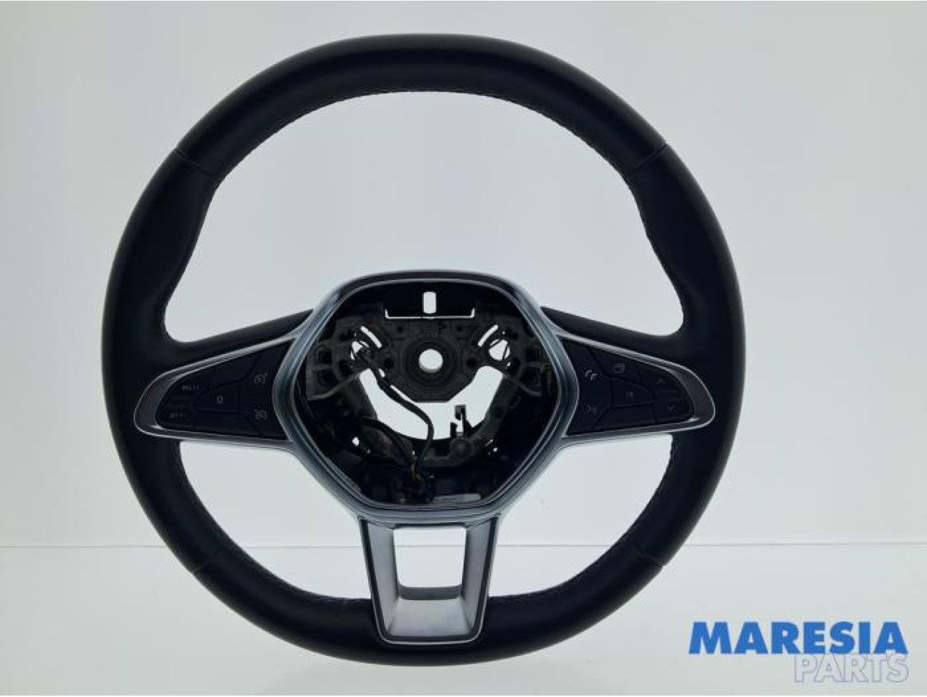 Renault - Clio - Steering wheel