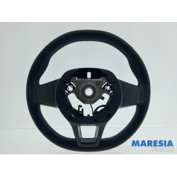 Renault - Clio - Steering wheel