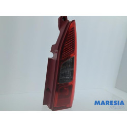 Citroen - Berlingo - Feu arrière droit