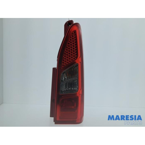 Citroen - Berlingo - Feu arrière droit