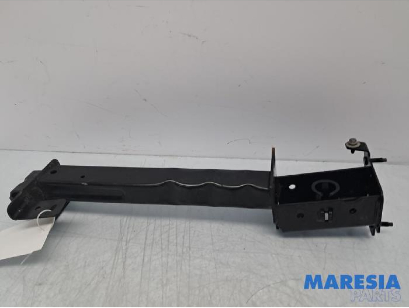 Renault - Megane - Vorderteilstütze