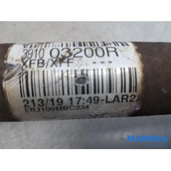 Renault - Megane - Aandrijfas rechts-voor