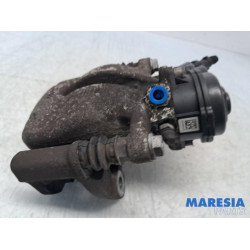 Renault - Megane - Rear brake calliper, right