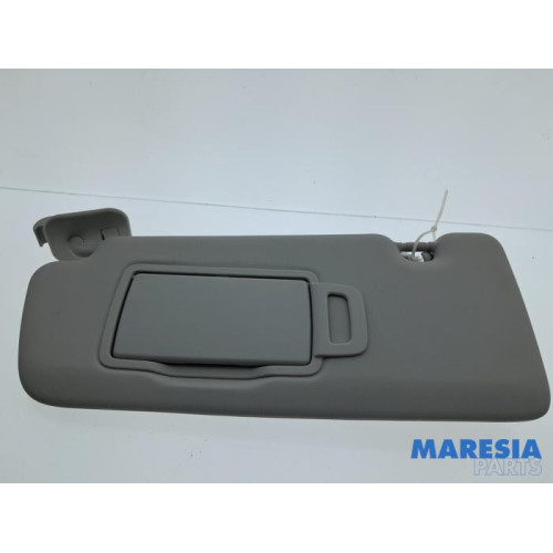 Renault - Clio - Sonnenblende