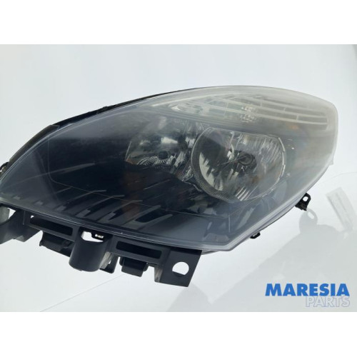 Renault - Grand Scenic - Koplamp links