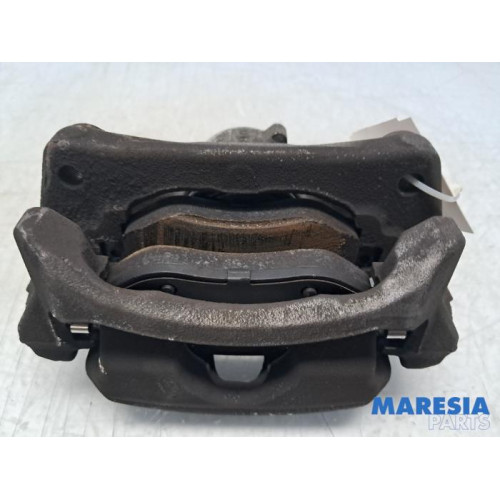 Renault - Megane - Etrier de frein (pince) avant droit