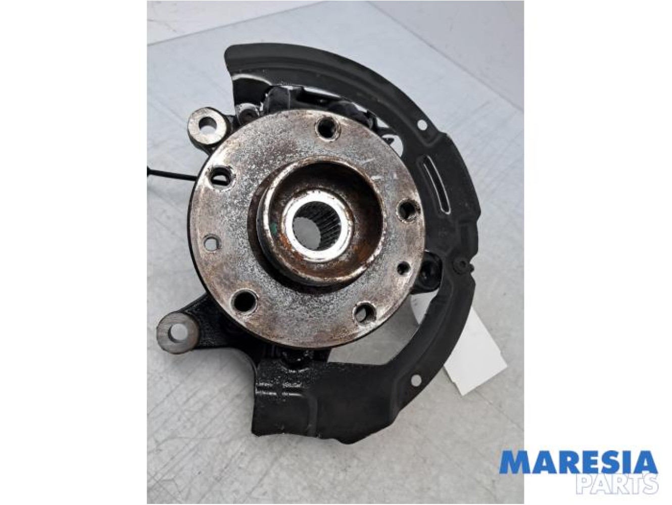 Renault - Megane - Knuckle, front left