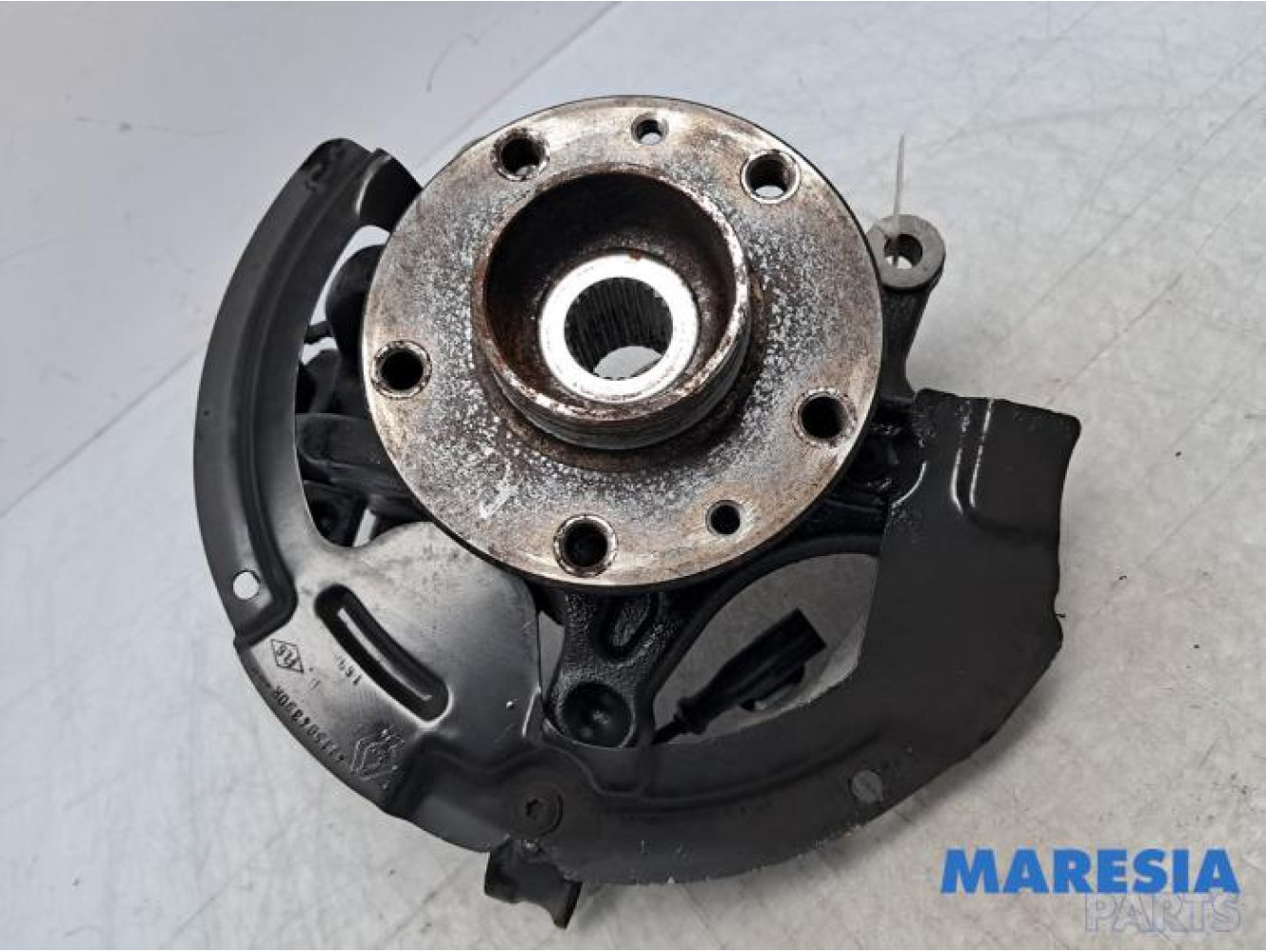 Renault - Megane - Achsschenkel rechts vorne