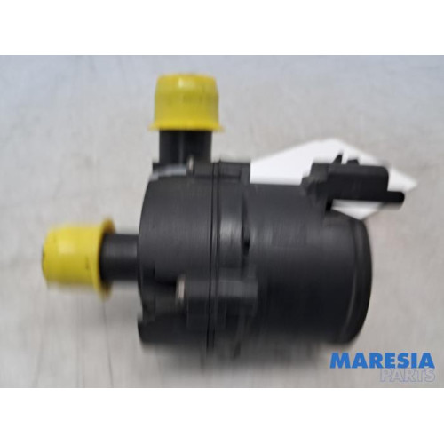 Renault - Megane - Zusätzliche Wasserpumpe