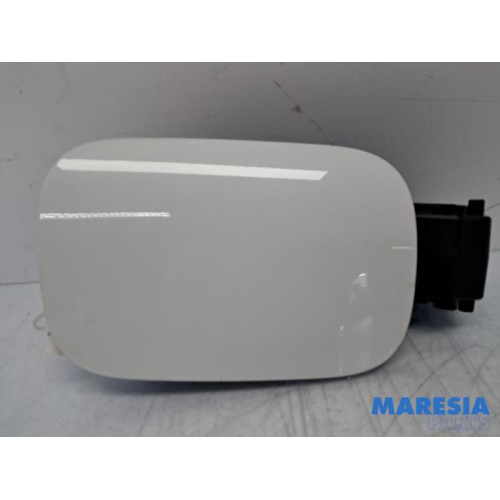 Renault - Megane - Tank Klep