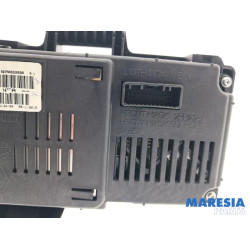 Renault - Grand Scenic - Instrument panel