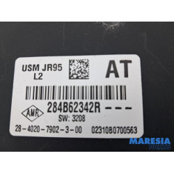 Renault - Grand Scenic - Zekeringkast