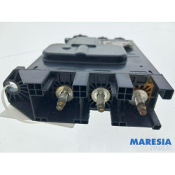 Renault - Grand Scenic - Spannungsregler