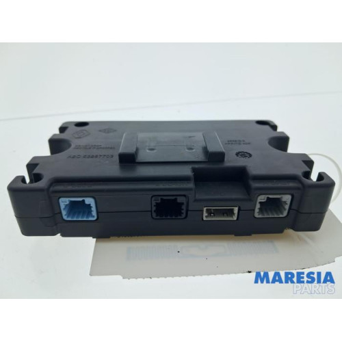 Renault - Grand Scenic - Telefoon Module
