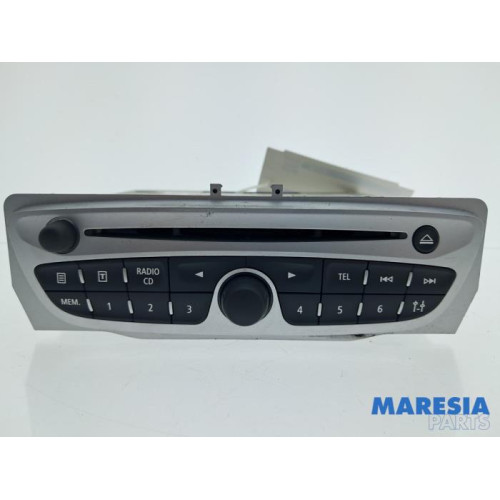 Renault - Grand Scenic - Radio CD Speler